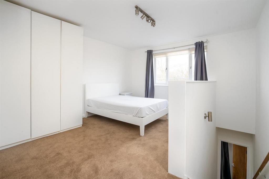 09   To Let 2 Bedroom Flat Liverpool road N1 www.i