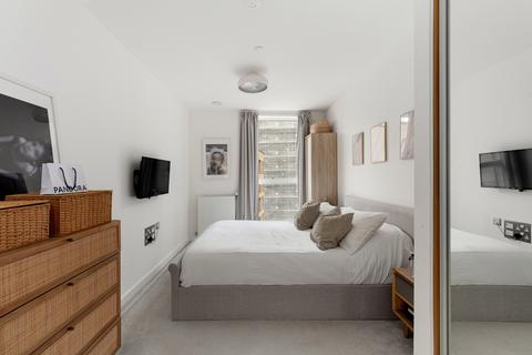 2 bedroom apartment for sale, Harrison Walk London SE10