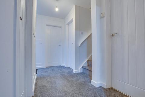12 Hill Top Place, Grimsby, DN34 5PF
