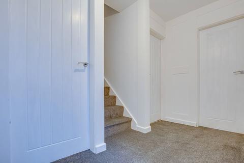 12 Hill Top Place, Grimsby, DN34 5PF