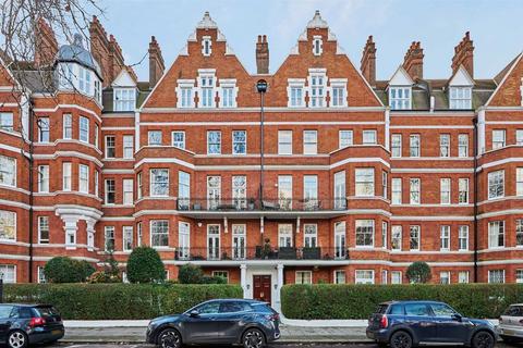 3 bedroom flat for sale, Prince Of Wales Drive, London SW11