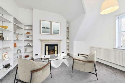 3 bedroom flat for sale, Prince Of Wales Drive, London SW11