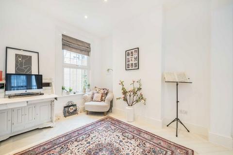 3 bedroom house for sale, Eccles Road, London SW11