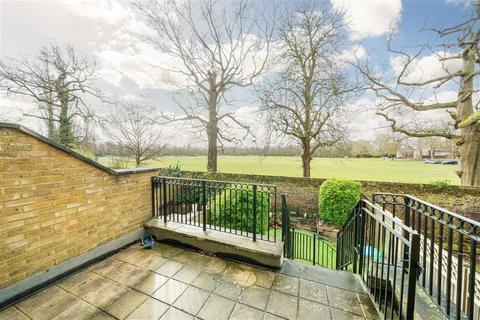 21 Admiralty Way, Teddington, TW11 0NL