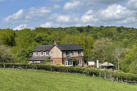 4 bedroom detached house for sale, Toothill Lane Alton Stoke-on-trent, Staffordshire, ST10 4BP