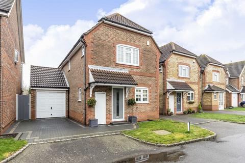 3 bedroom detached house for sale, Lytcott Drive, West Molesey KT8