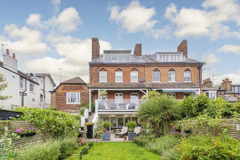 5 bedroom terraced house for sale, Thames Street, Sunbury-On-Thames TW16