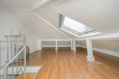 1 bedroom flat for sale, Friars Place Lane, London W3