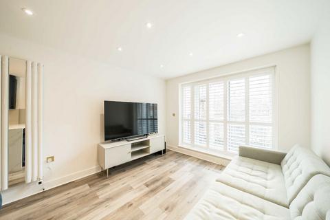 1 bedroom flat for sale, Bromyard Avenue, London W3