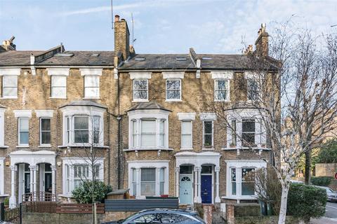 3 bedroom flat to rent, Mansfield Road, Hampstead Heath, London