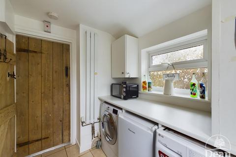 2 bedroom cottage for sale, Peacock Lane, Cinderford