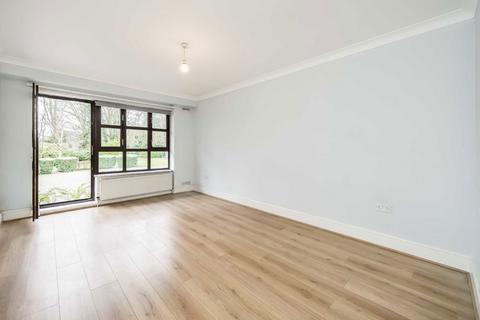 2 bedroom flat to rent, Woodside Lane, London N12