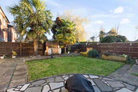 166 Main Road, Sidcup, DA14 6NZ