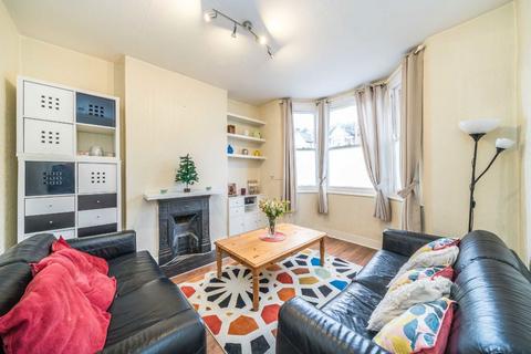 4 bedroom house to rent, Trentham Street, London SW18