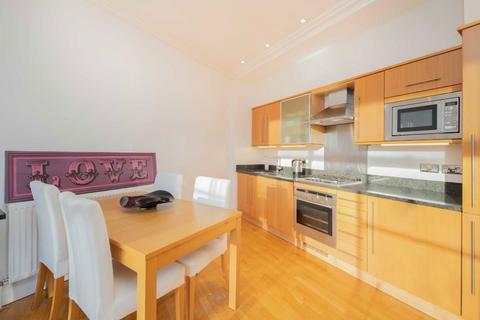 2 bedroom flat to rent, Point Wharf Lane, Brentford TW8