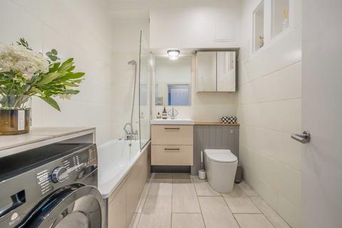 First Floor Flat, 30a Middle Lane, London, N8 8PL