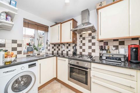 2 bedroom terraced house for sale, Bankside Close, Isleworth TW7