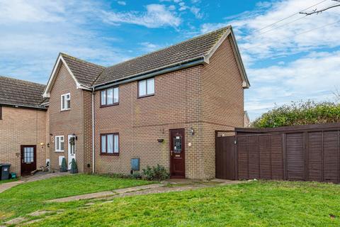 2 bedroom end of terrace house for sale, Jeals Lane, Sandown