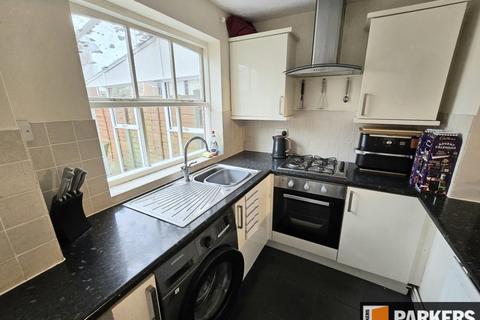 2 bedroom terraced house to rent, Nightingale Drive, Totton