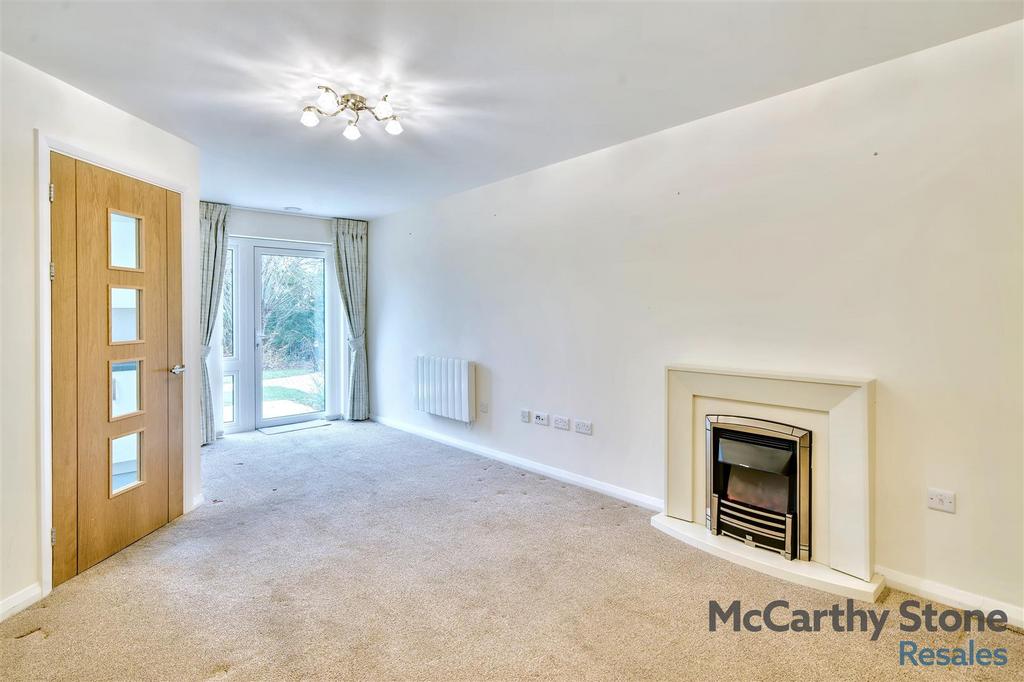 8631458-interior04.jpg