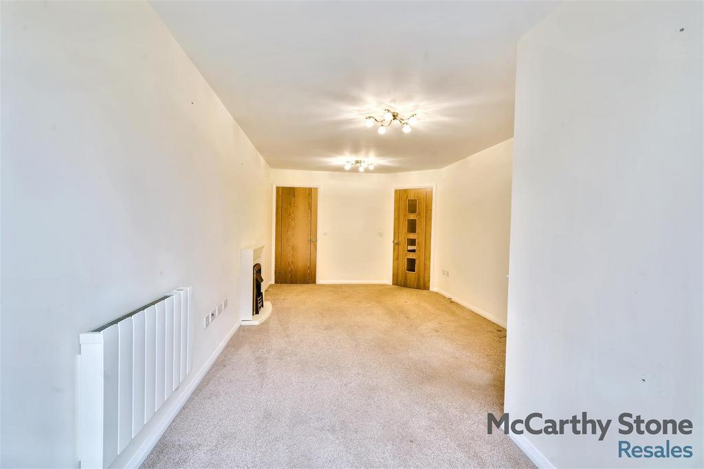 8631458-interior02.jpg