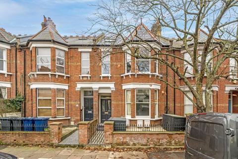 2 bedroom flat for sale, Grafton Road, London W3