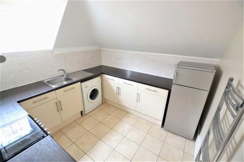 2 bedroom flat to rent, Stanhope Road, London N6