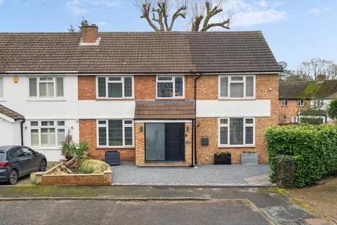 4 bedroom semi-detached house for sale, Whitehouse Way, Iver Heath SL0