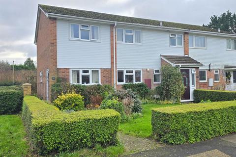 5 bedroom end of terrace house for sale, Longcroft Road, Newbury RG20