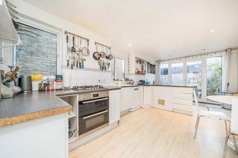 4 bedroom house for sale, Douglas Road, Surbiton KT6