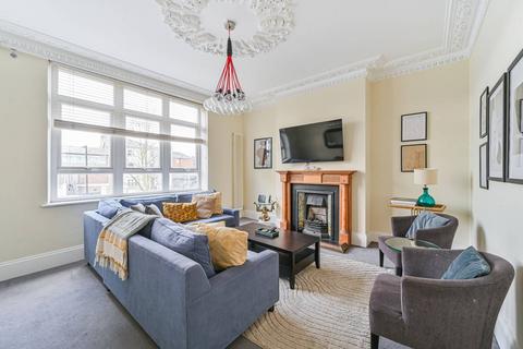 3 bedroom maisonette for sale, East Dulwich Grove, Dulwich, London, SE22