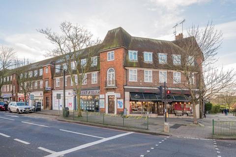 1 bedroom flat to rent, Market Place, Hampstead Garden Suburb, London, NW11