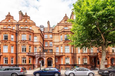 2 bedroom flat for sale, Sloane Gardens, Sloane Square, London, SW1W