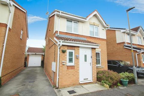 3 bedroom detached house for sale, Copperfield Close, Leeds LS25