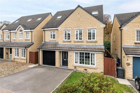 4 bedroom detached house for sale, Plantation Drive, Bradford, West Yorkshire, BD9