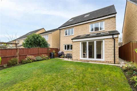 4 bedroom detached house for sale, Plantation Drive, Bradford, West Yorkshire, BD9