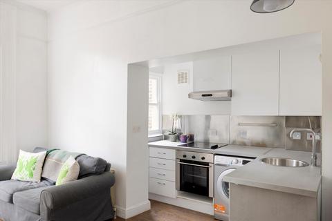 1 bedroom flat to rent, Aldridge Road Villas, London, W11