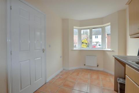 4 bedroom terraced house to rent, Cridlands Meadow, Bridgwater TA6