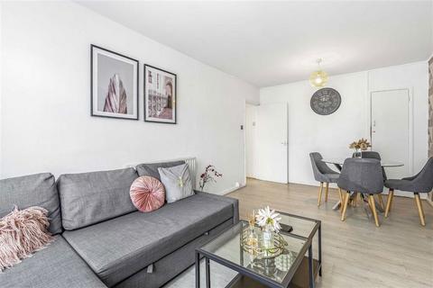 2 bedroom flat to rent, Farthing Fields, London E1W