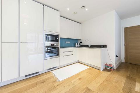 1 bedroom flat for sale, Durham Wharf Drive, London TW8