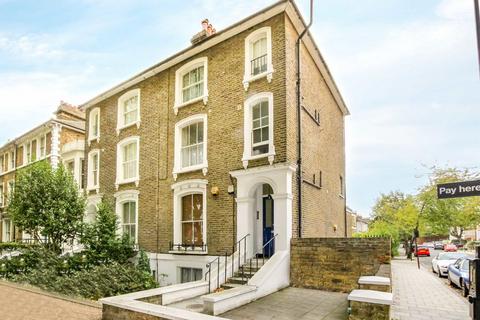 1 bedroom flat for sale, Chiswick High Road, London W4