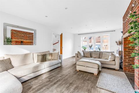 5 bedroom detached house for sale, Canonsfield Road, Welwyn