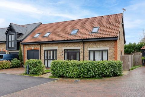undefined, Middlefield Lane, Henlow SG16