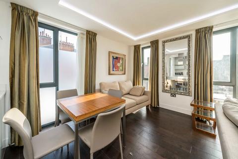 3 bedroom flat for sale, Lillie Road, London SW6