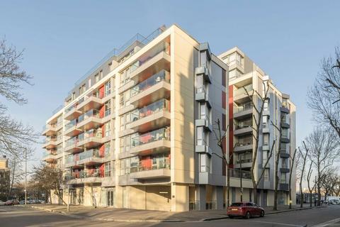 2 bedroom flat for sale, Rope Street, London SE16