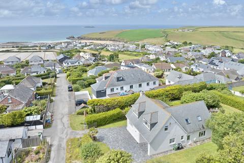 4 bedroom detached house for sale, Dolphins Barn & Building Plot, Trevone, PL28