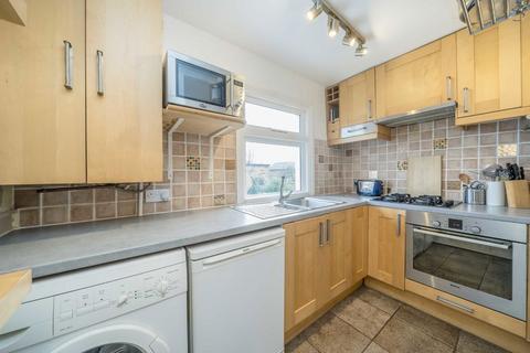 12b Spencer Road, London, W3 6DN