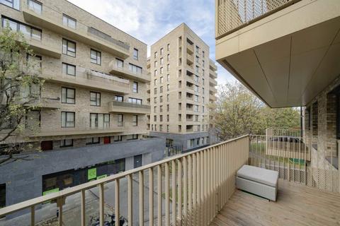 1 bedroom flat for sale, Bollo Bridge Road, London W3