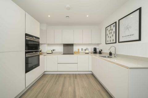 1 bedroom flat for sale, Bollo Bridge Road, London W3