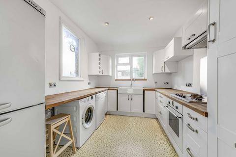 4 bedroom terraced house for sale, Framfield Road, London W7